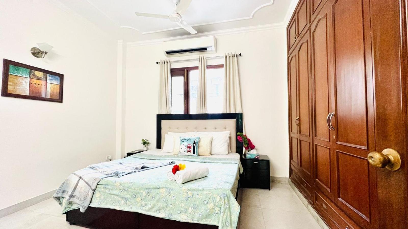 Olive Serviced Apartments - Defence Colony New Delhi Kamer foto