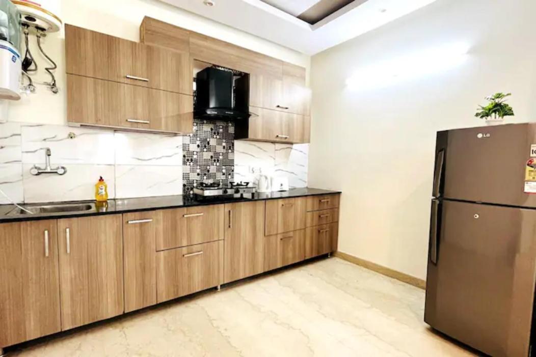 Olive Serviced Apartments - Defence Colony New Delhi Buitenkant foto
