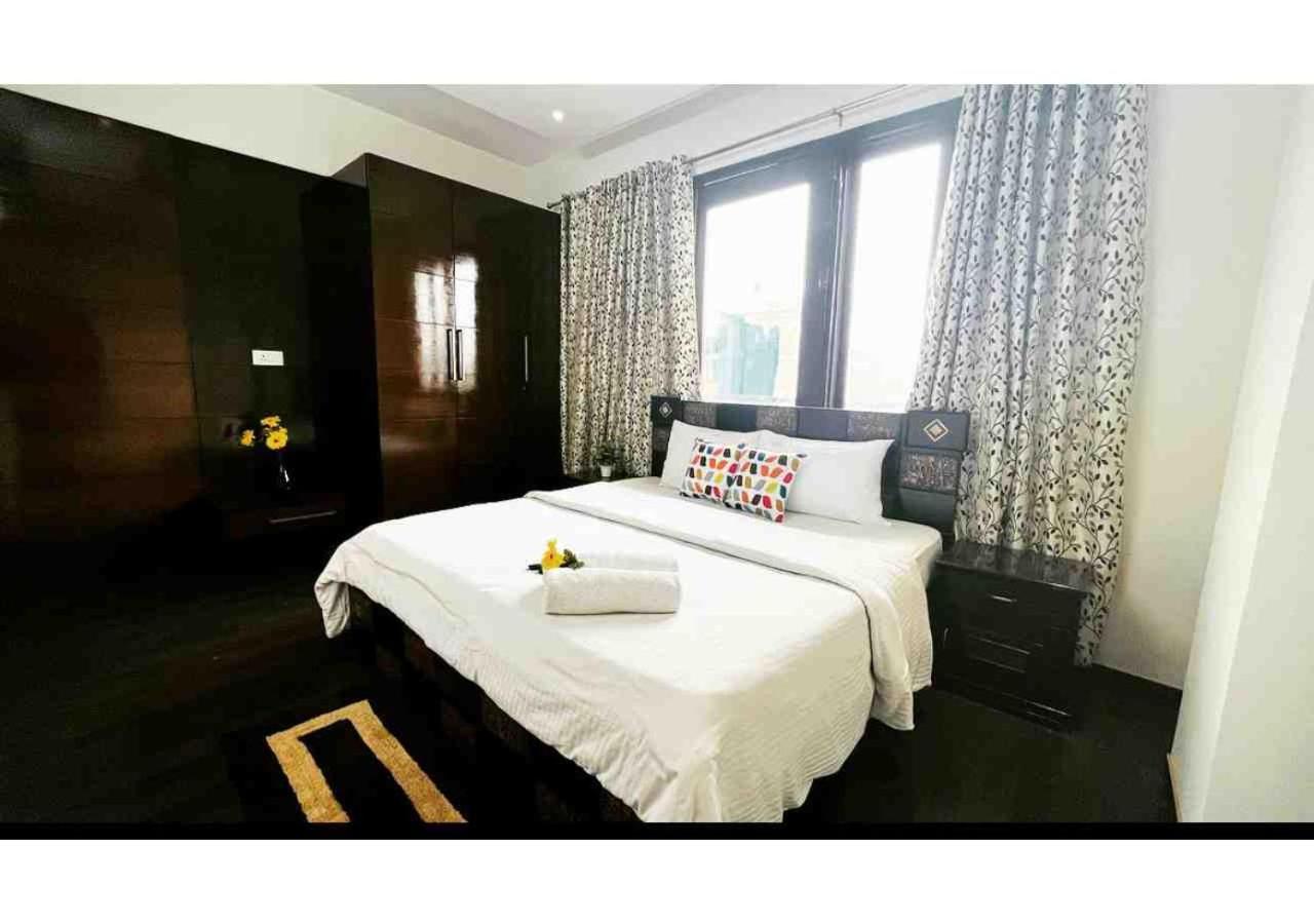 Olive Serviced Apartments - Defence Colony New Delhi Buitenkant foto