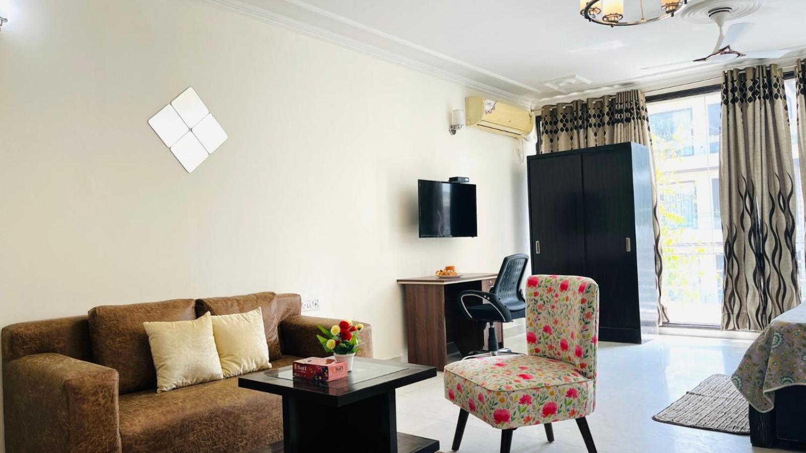Olive Serviced Apartments - Defence Colony New Delhi Buitenkant foto