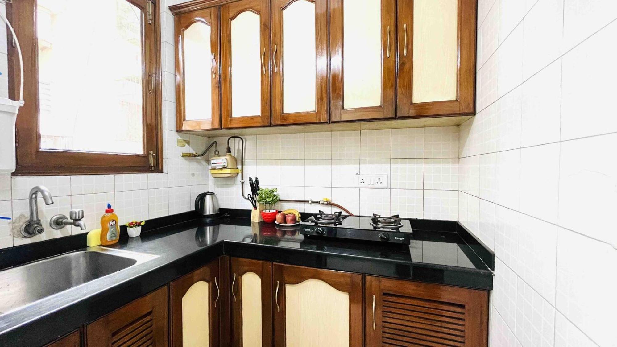 Olive Serviced Apartments - Defence Colony New Delhi Buitenkant foto